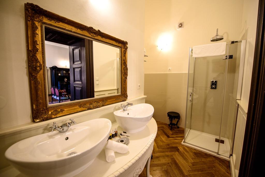 Chateau Hostacov Hotel Szoba fotó