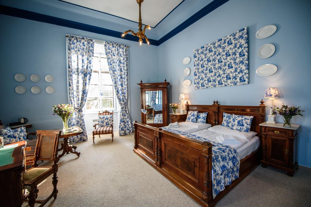 Chateau Hostacov Hotel Szoba fotó